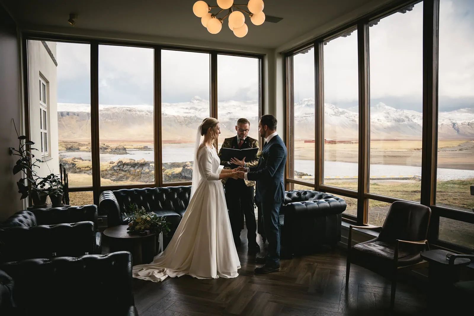 Intimate elopement ceremony in Iceland