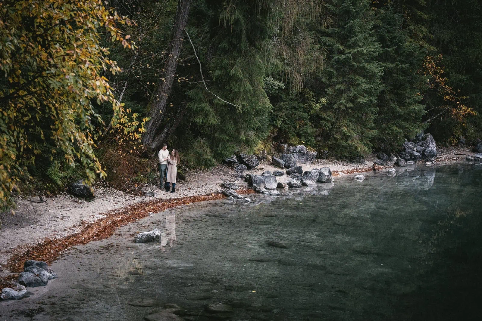 Newlyweds enjoying a serene lake during their Germany elopement
