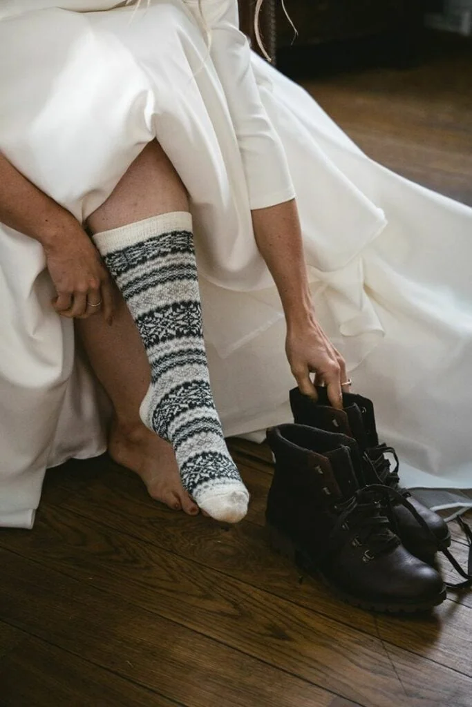 What to wear on your Canada elopement