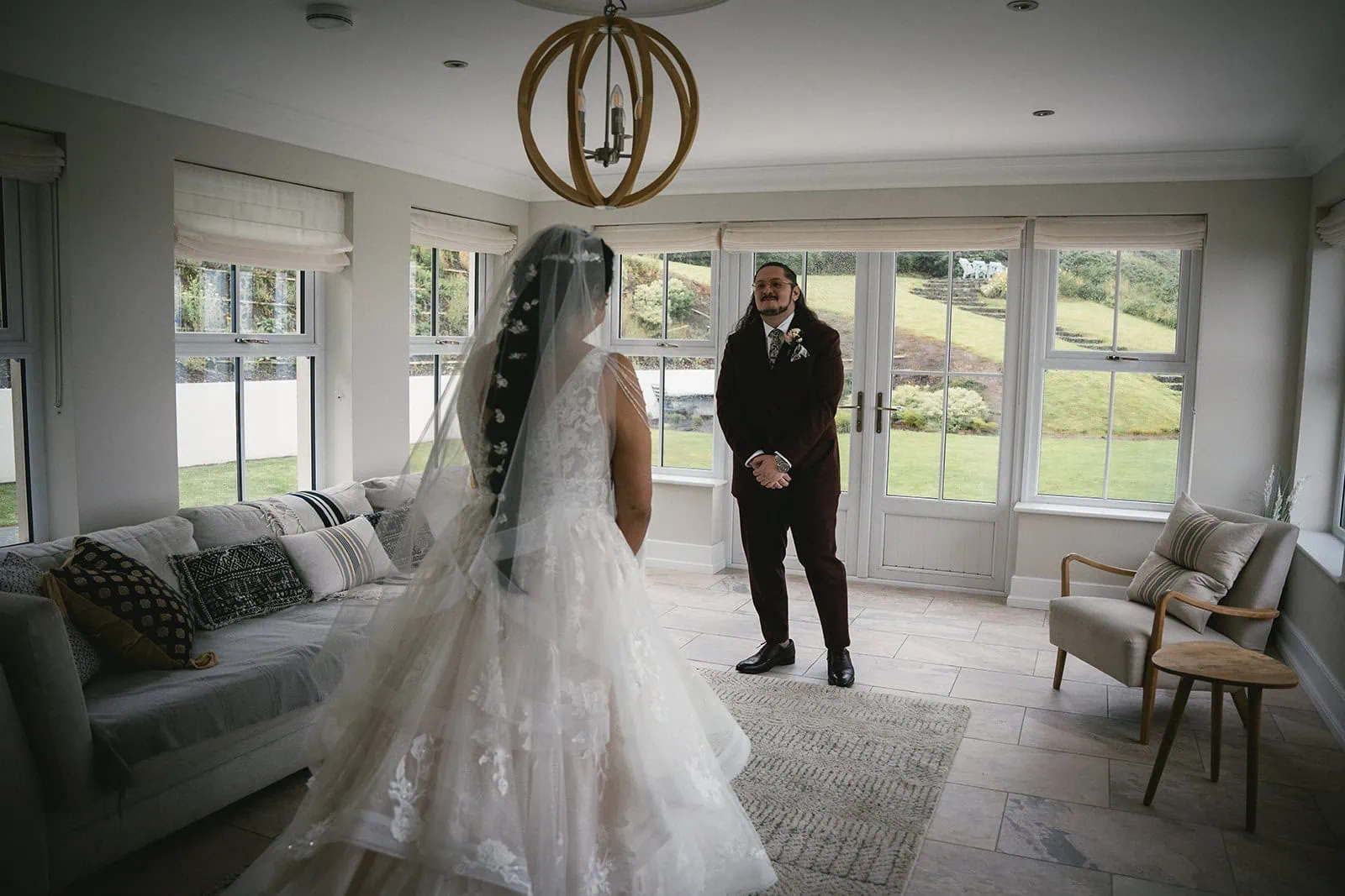 Couple’s first look moment at Dunluce Castle elopement