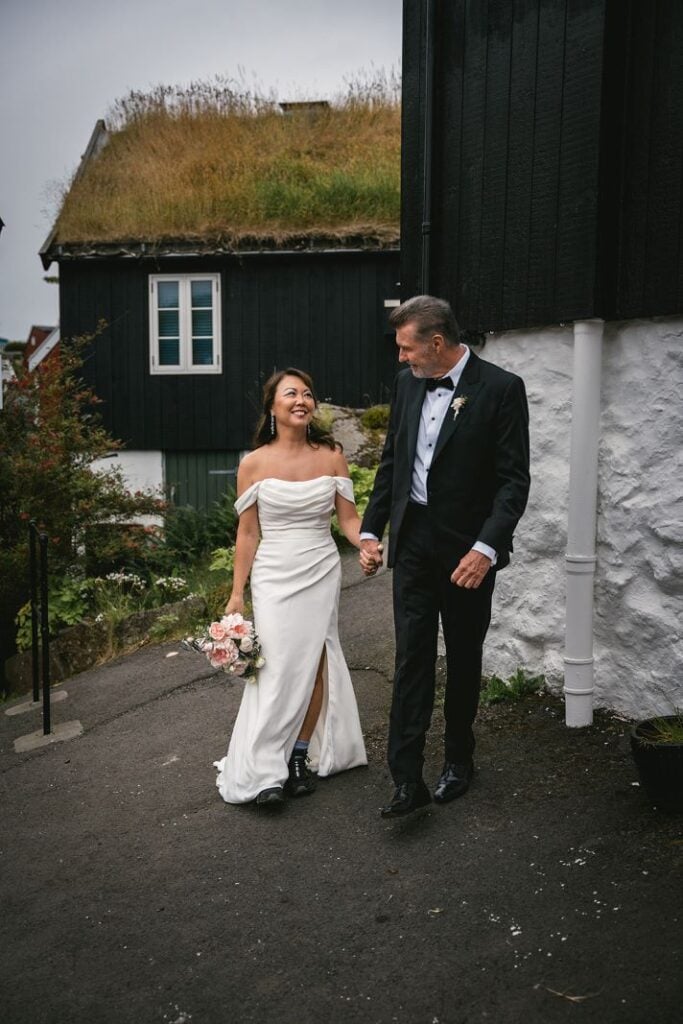 Helen and Glenn on their Faroe Islands elopement, photographed by Zephyr & Luna