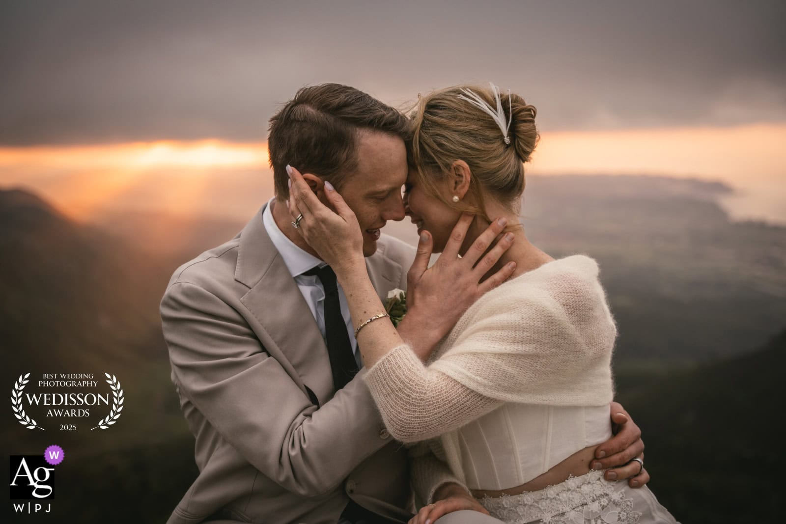 Intimate celebration capturing the enchanted atmosphere of our elopement packages in Madeira