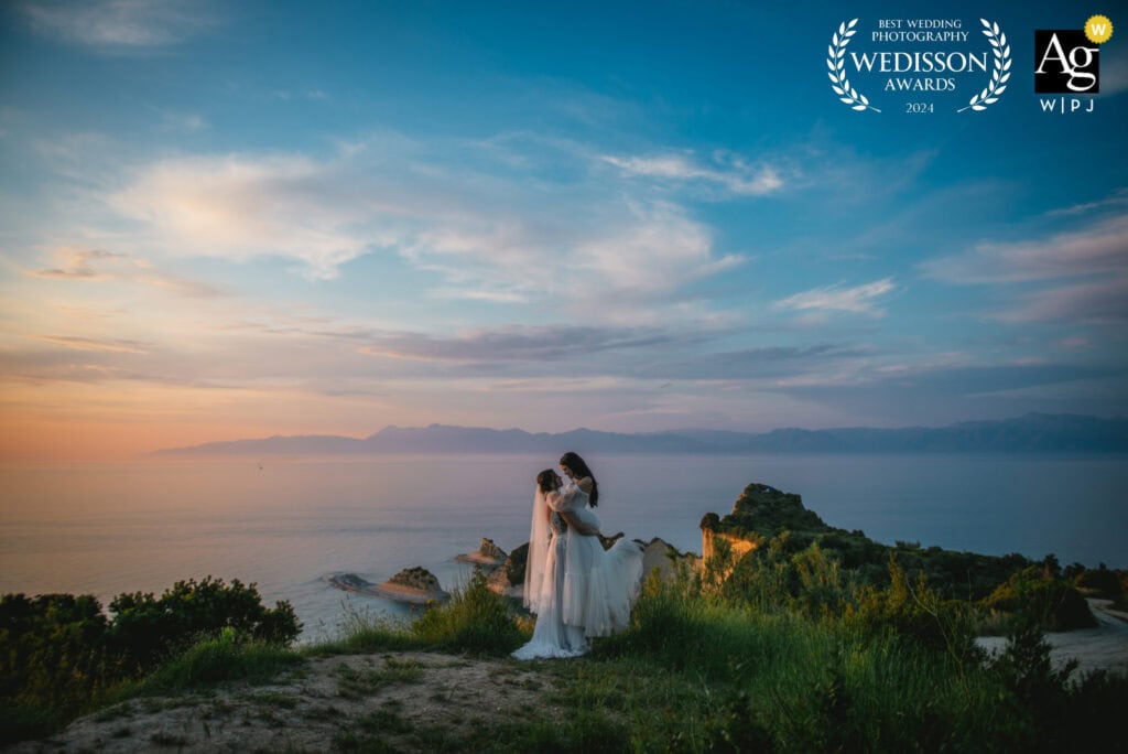 Intimate couple moment showcasing the turquoise waters in my elopement packages in Fiji