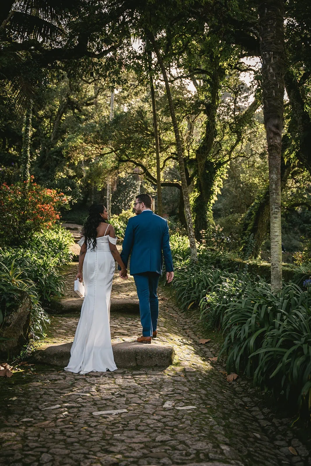 A Lisbon elopement that began in gardens and ended under the sun.
