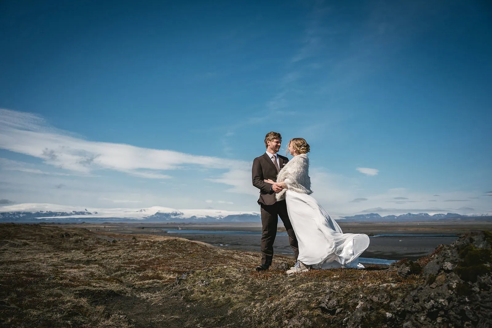 When love meets lava: a breathtaking Reynisfjara elopement