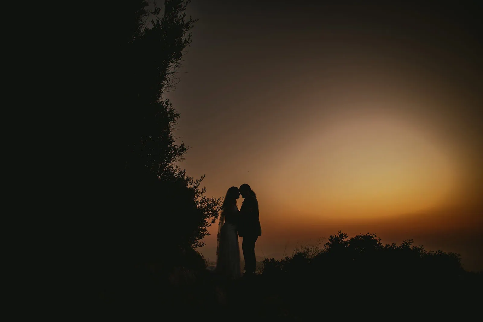 As the world faded away, they found their forever – Rhodes Island elopement