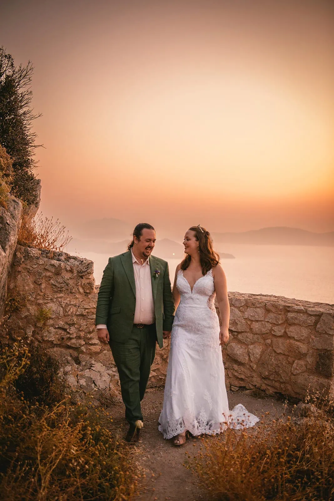 Eloping never looked so epic – Rhodes Island gave us everything