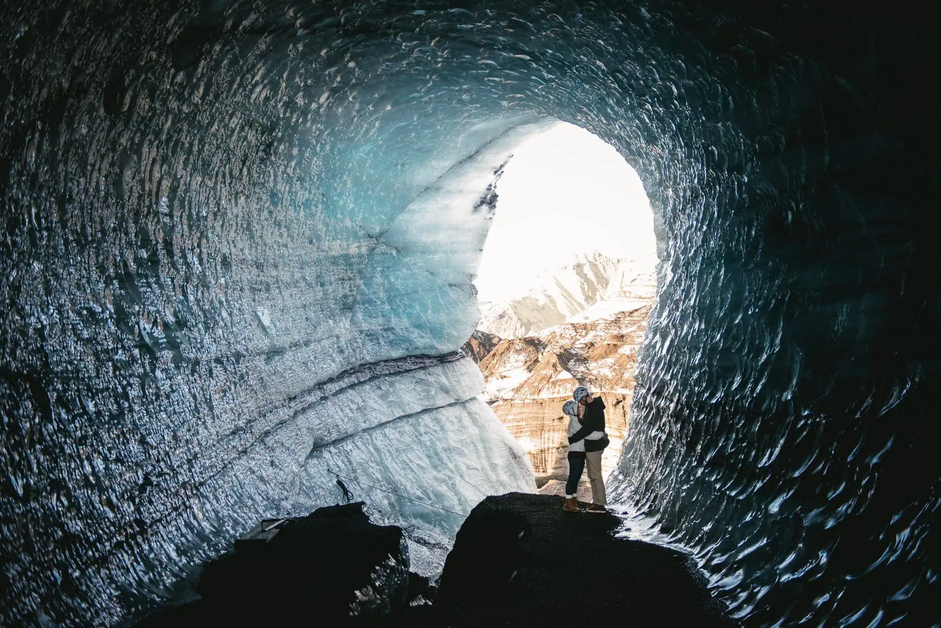 The 6 Types of Iceland Elopements - Glacier Elopement