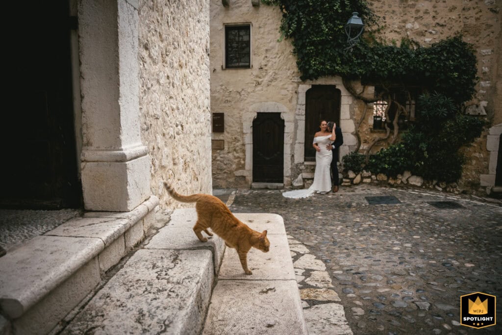 Intimate elopement on the French Riviera