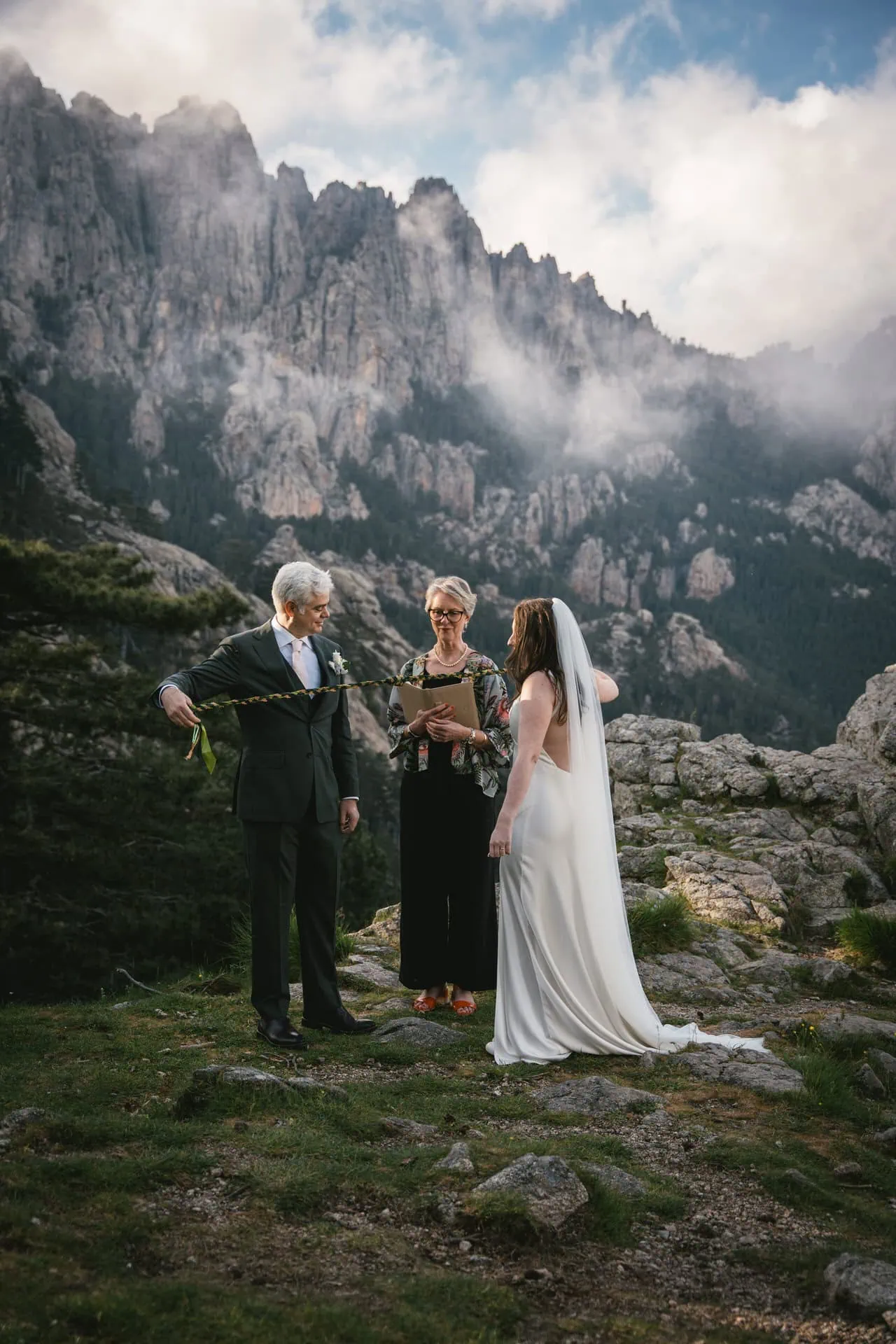 Elopement packages in France - FAQ tu answer all your questions