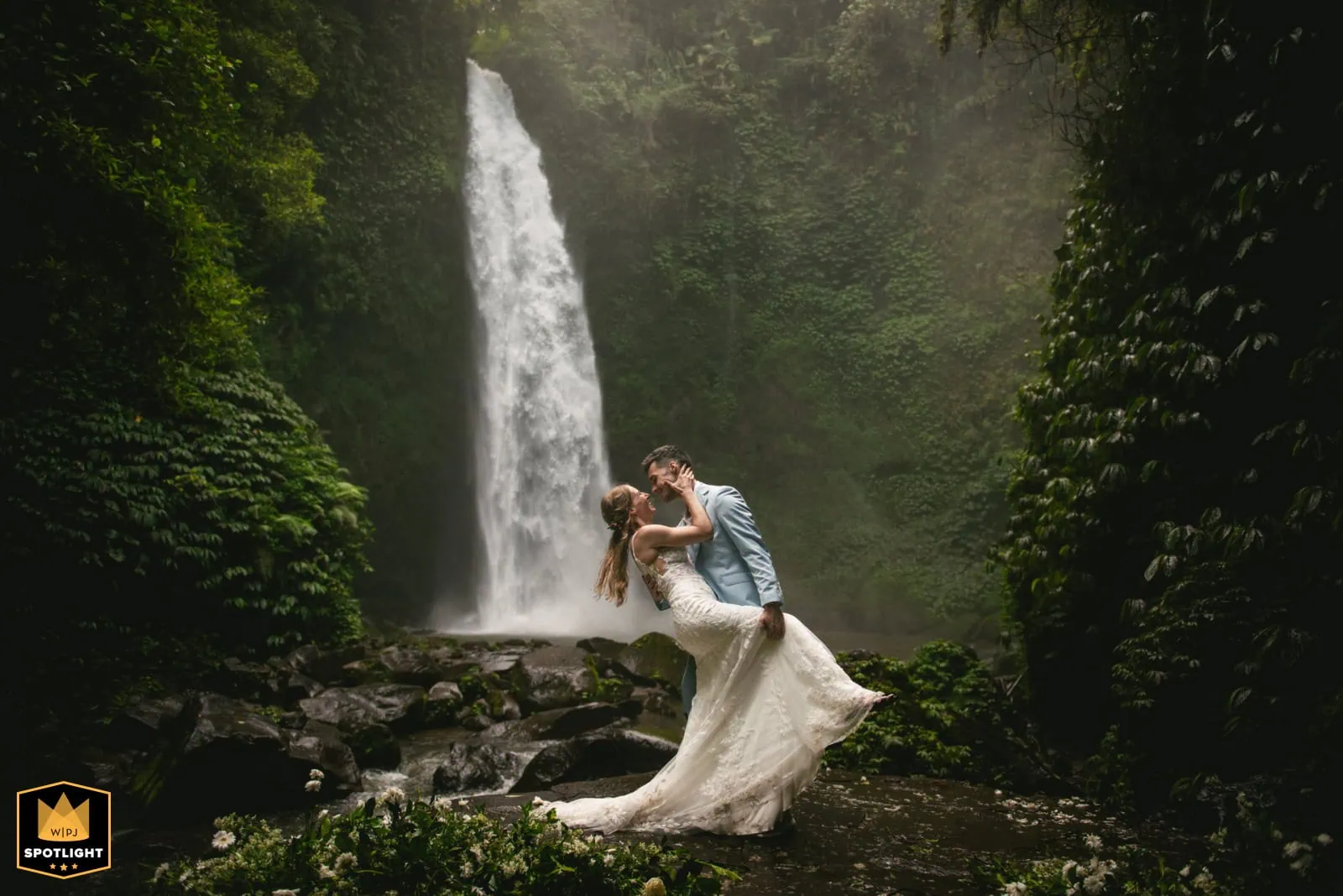 Landscape showcasing the adventure and planning expertise included in an elopement package in South Africa for modern couples.